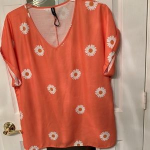 NoraCora orange with white daisies